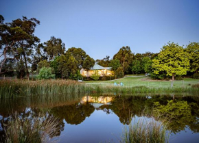 Raynella Alpaca Farmstay